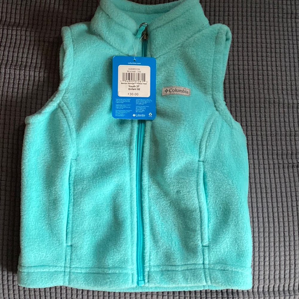 2t Columbia vest. NWT